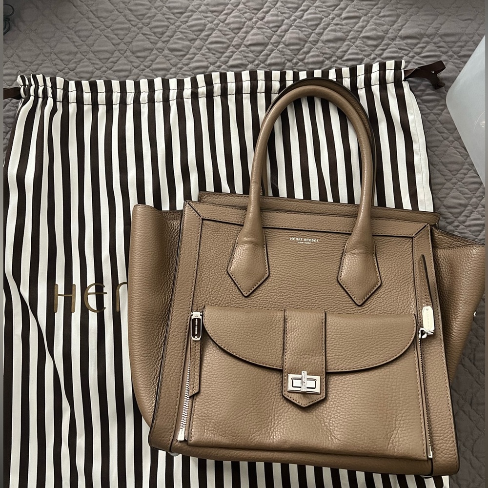 Henri Bendel Purse